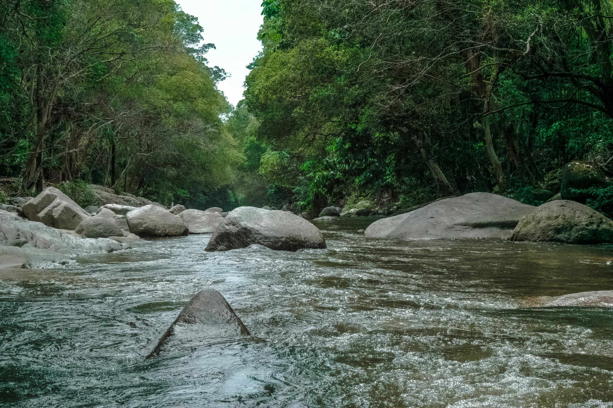 Explore Lake destinations